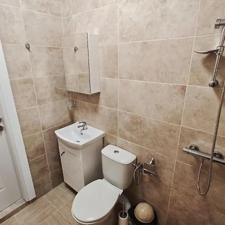 Vilă Three-bedroom House In Village, 20 Minutes From The Beach! *